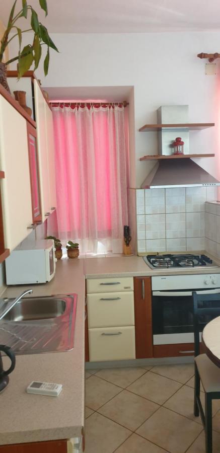 Apartments Pharia Єлса Екстер'єр фото