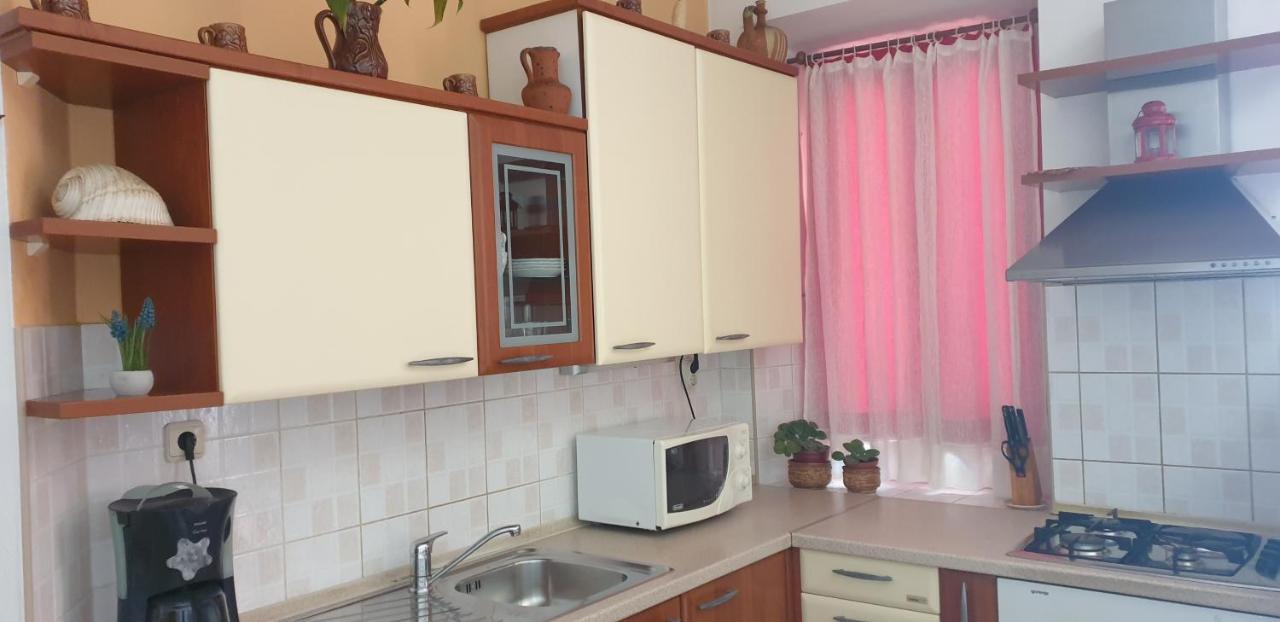 Apartments Pharia Єлса Екстер'єр фото
